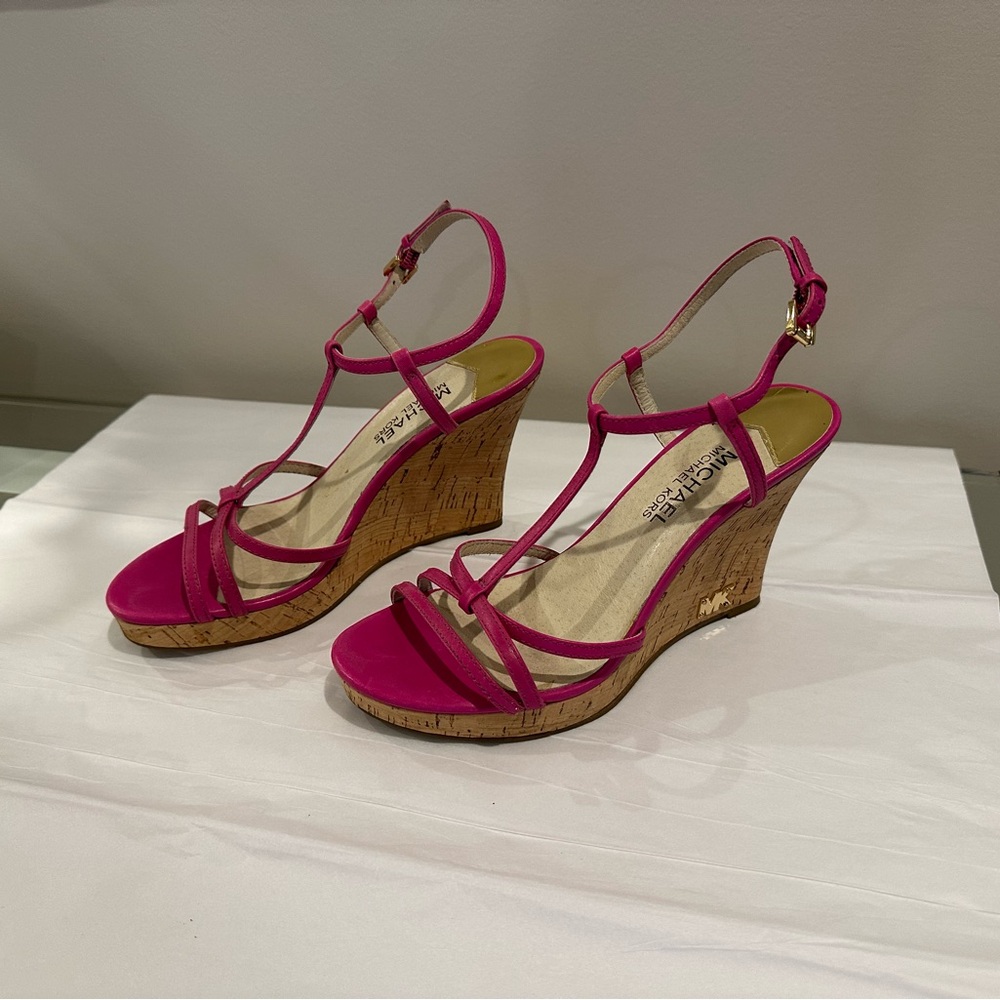 Michael Kors Pink Wedge Sandals with T-Strap Design